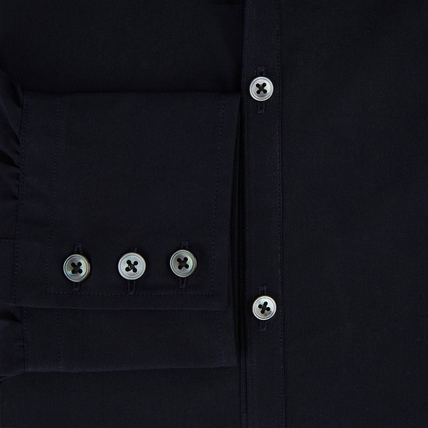 Image 4 of product NAVY BLUE WINDSOR SHIRT