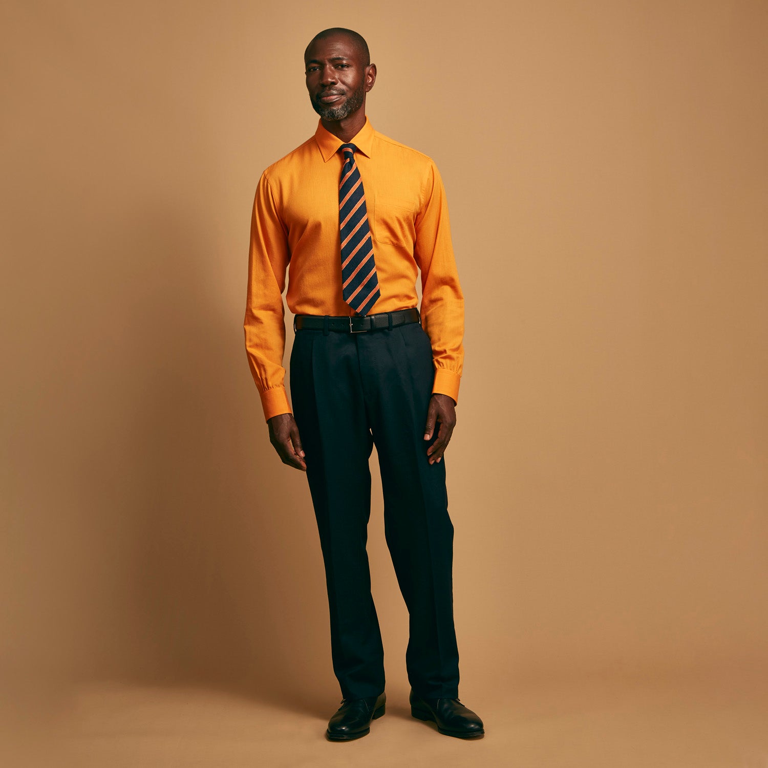 Image 9 of product Orange Weekend Fit Cotton & Wool Shirt with Derby Collar and 1 Button Cuffs