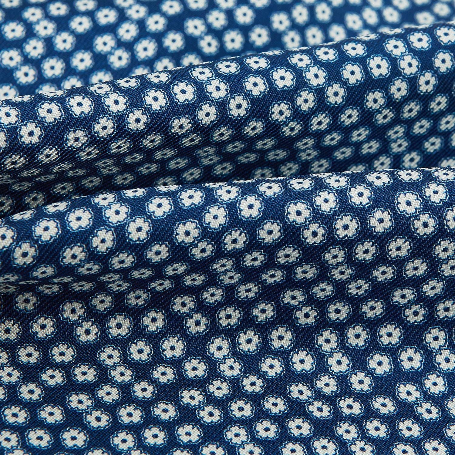 Image 4 of product Azzuro Flower Patterned Silk Cravat