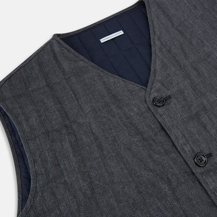 Ash V NECK QUILTED VEST Image 1