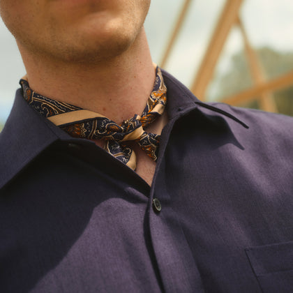 Navy Weekend Fit Cotton & Wool Shirt with Derby Collar and 1 Button Cuffs Image 3