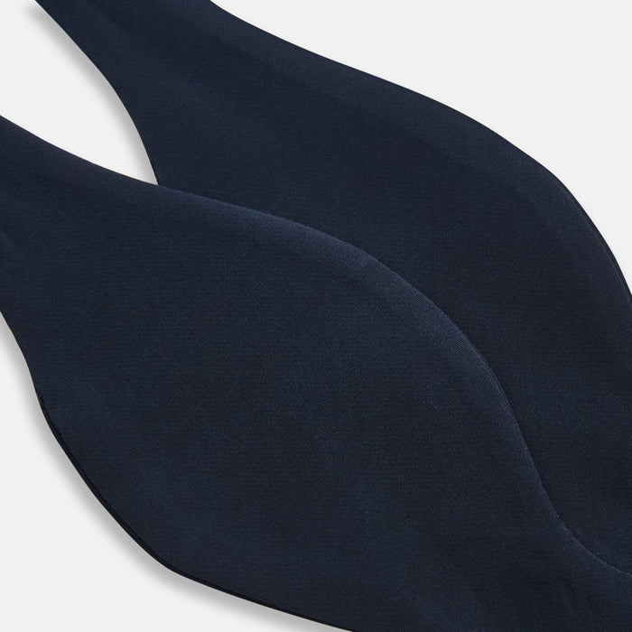 Casino Royale Midnight Blue Bow Tie in Silk Image 2