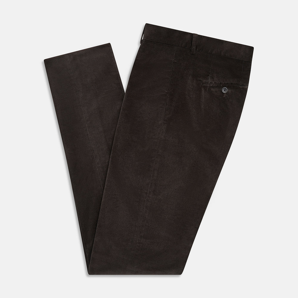 Turnbull & Asser’s Brown Corduroy Rupert Trousers feature a straight-leg cut, button closure, and belt loops—ideal for elevating your formal look with modern sophistication.
