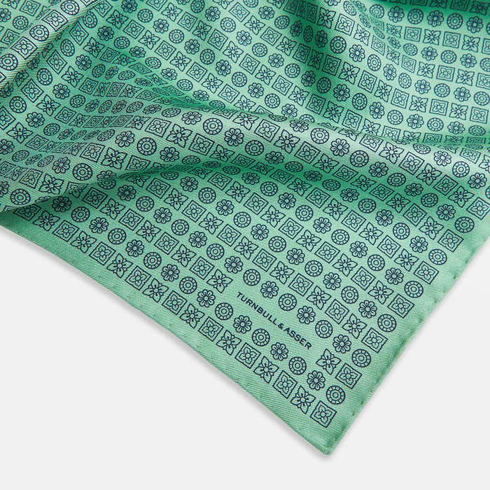 Floral Green Pocket Square in Silk Image 1