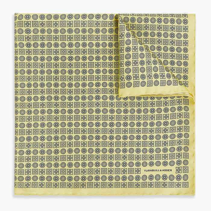 Floral Yellow Pocket Square in Silk Image 4