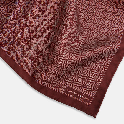 Geometric Burgundy Pocket Square in Silk Image 1