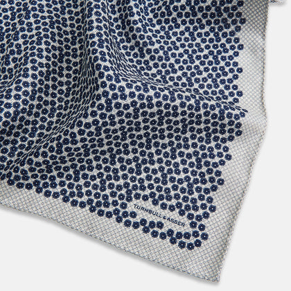 Floral Grey Pocket Square in Silk Image 1