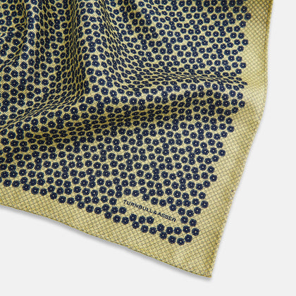 Floral Yellow Pocket Square in Silk Image 1