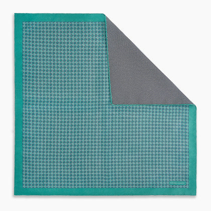 Geometric Green Pocket Square in Silk Image 6