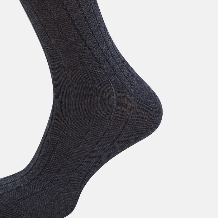 Charcoal Ribbed Wool Mid-length Socks Image 3