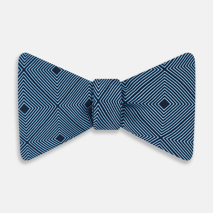 NAVY GEOMETRIC SILK BOW TIE