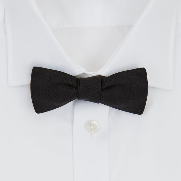Black Narrow Silk Bow Tie Image 1