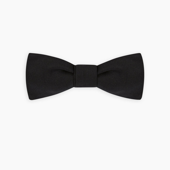 Black Narrow Silk Bow Tie Image 4