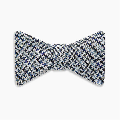 Blue Multi Puppytooth Silk Bow Tie Image 3
