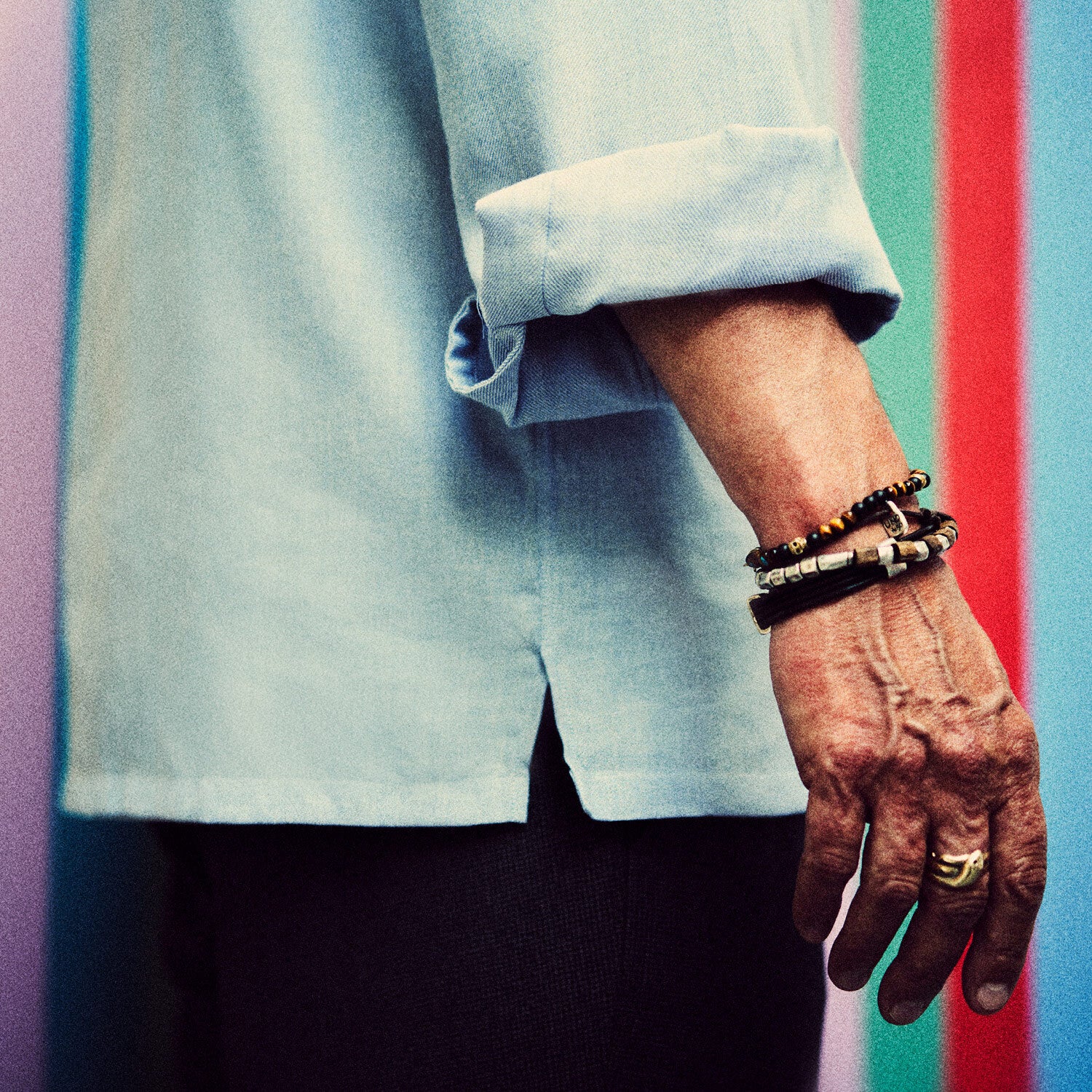 Image 4 of product Holiday Fit Blue Cotton and Cashmere Blend Shirt with 1-Button Cuffs