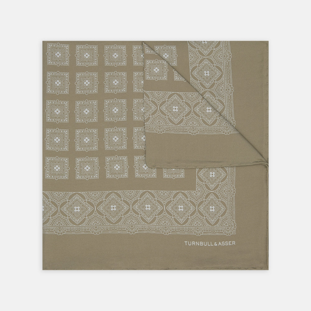 Cream Classical Medallion Silk Pocket Square